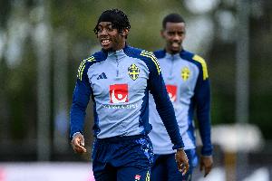 九游娱乐-伊兰加：伊萨克非常专注且职业，他如今去了利物浦我祝他好运